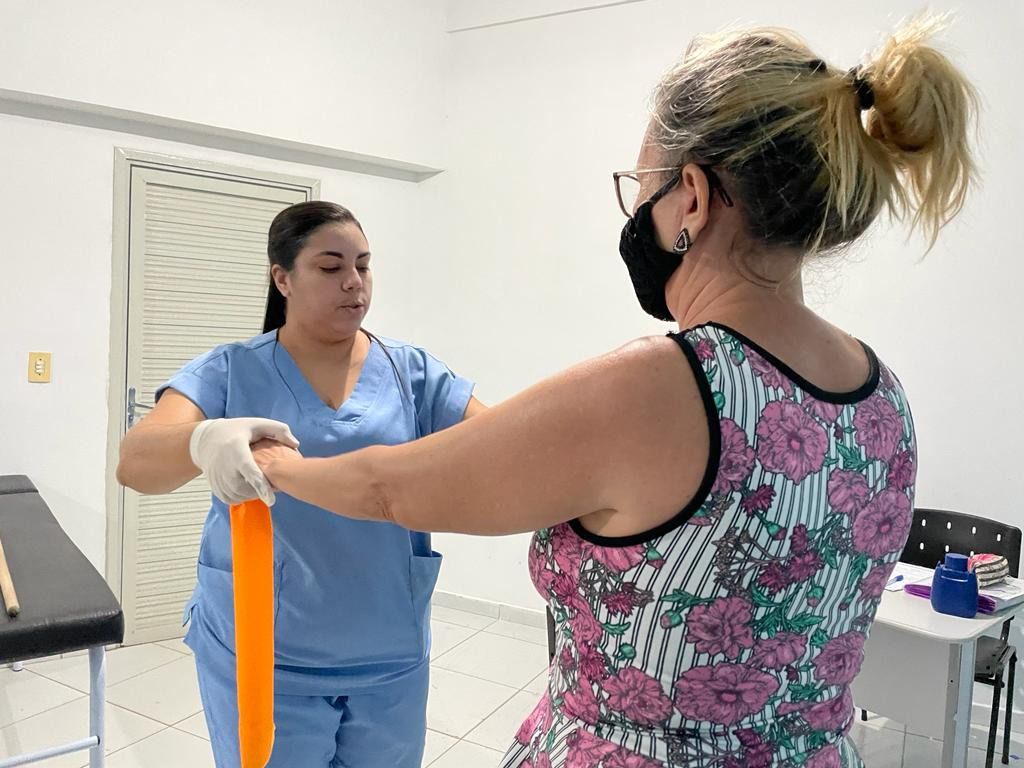 Clínica ampliada de fisioterapia de Patos realiza mais de 400 procedimentos em pouco mais de um mês