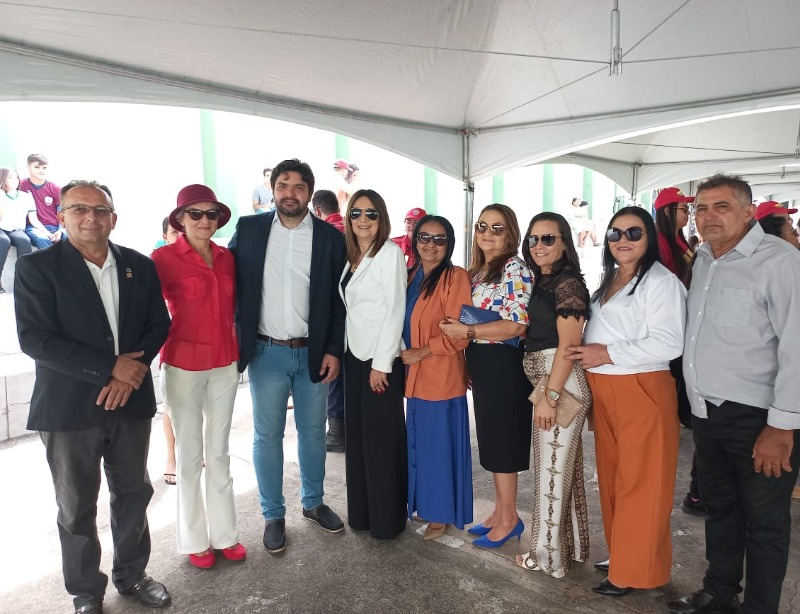 Parada Cívica marca comemoração ao Bicentenário da Independência do Brasil, em São José do Bonfim