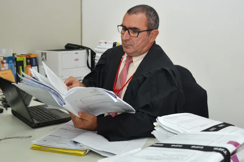 Juiz envia para Justiça Federal, ação da Calvário contra Ricardo e outros 13 réus