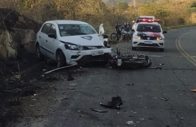 Idoso morre após grave colisão entre carro e moto na PB-400, na zona rural de São José de Piranhas