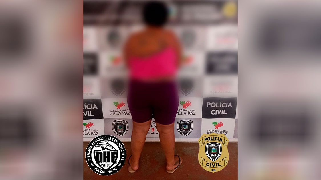 DHE cumpre mandado de prisão contra mulher que estava foragida por tráfico de entorpecentes, em Patos