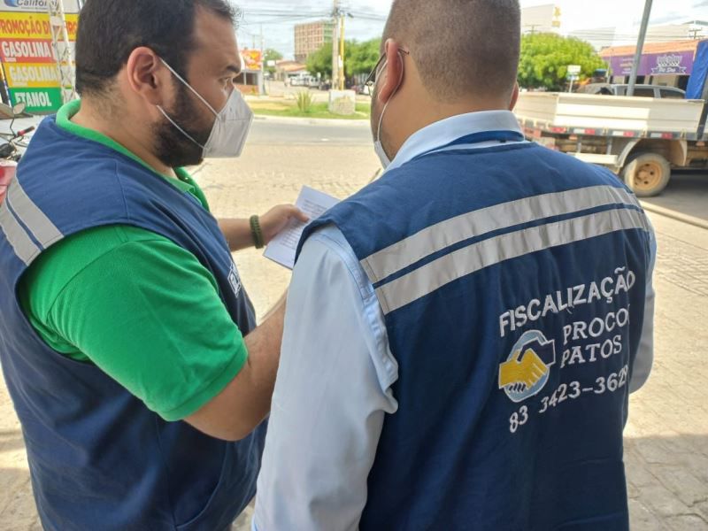 Pesquisa aponta redução de até 7,3% no preço do litro da gasolina em Patos