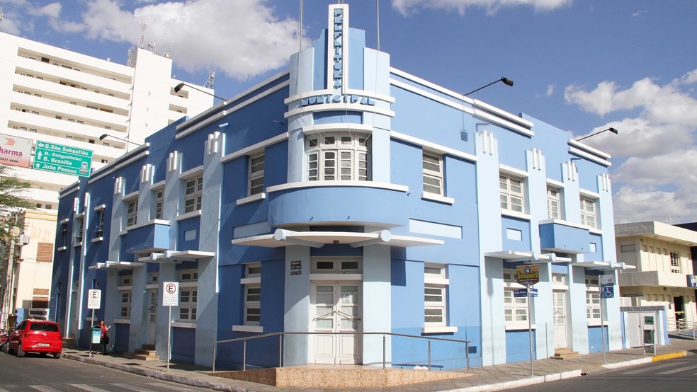 Vereador aciona MPPB contra Prefeitura de Patos alegando falta de protocolo e transparência na marcação de exames. Gerente de marcação da gestão se pronuncia