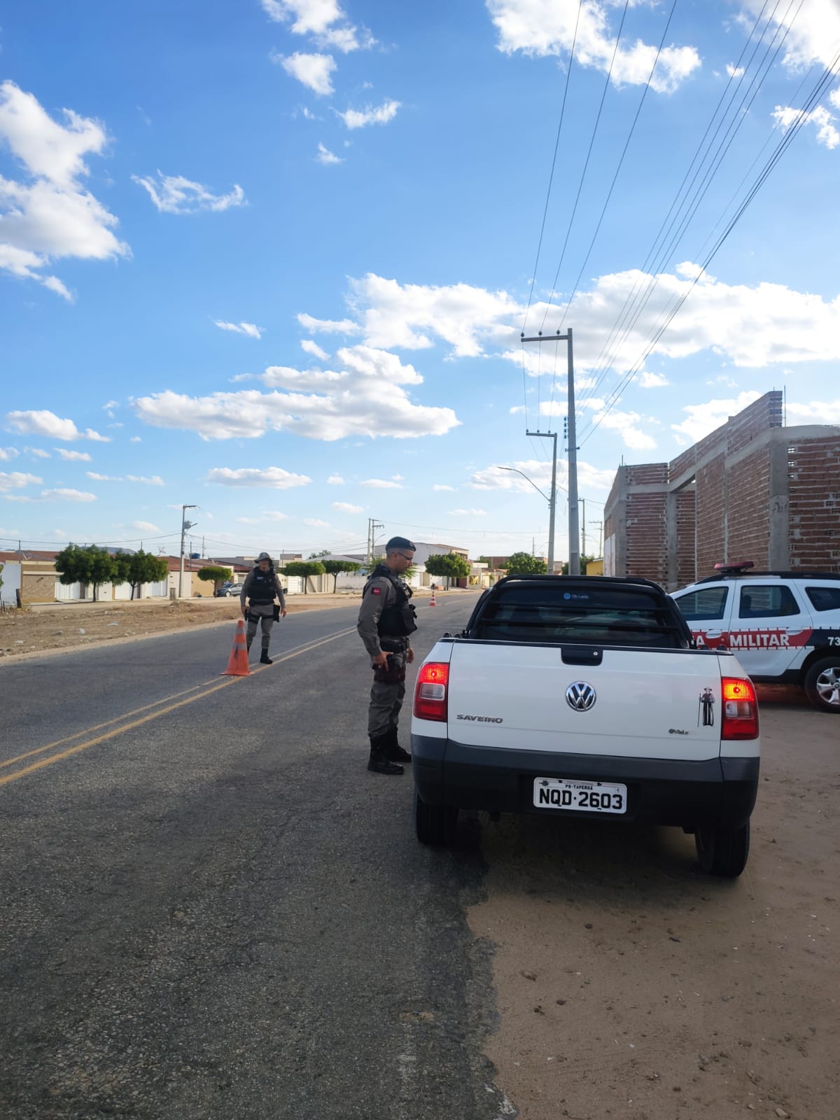 Polícia Militar realiza operação na PB-251, em São Mamede