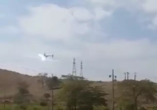 Helicóptero com deputado federal e vice-prefeito cai em MG após colidir com a rede elétrica; Veja vídeo