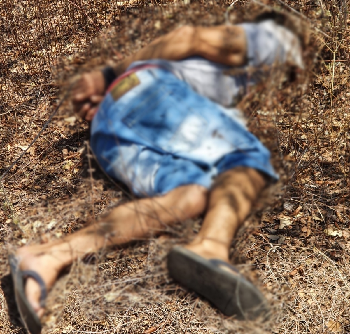 Corpo é encontrado neste domingo (24) às margens da BR-361, entre Patos e Santa Terezinha-PB