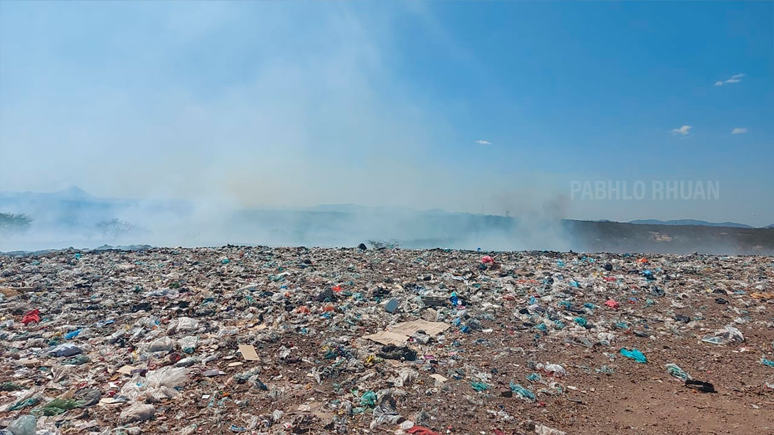Incêndio é registrado no lixão municipal de Patos na tarde deste domingo (25). Secretário tranquiliza população. Veja Vídeo