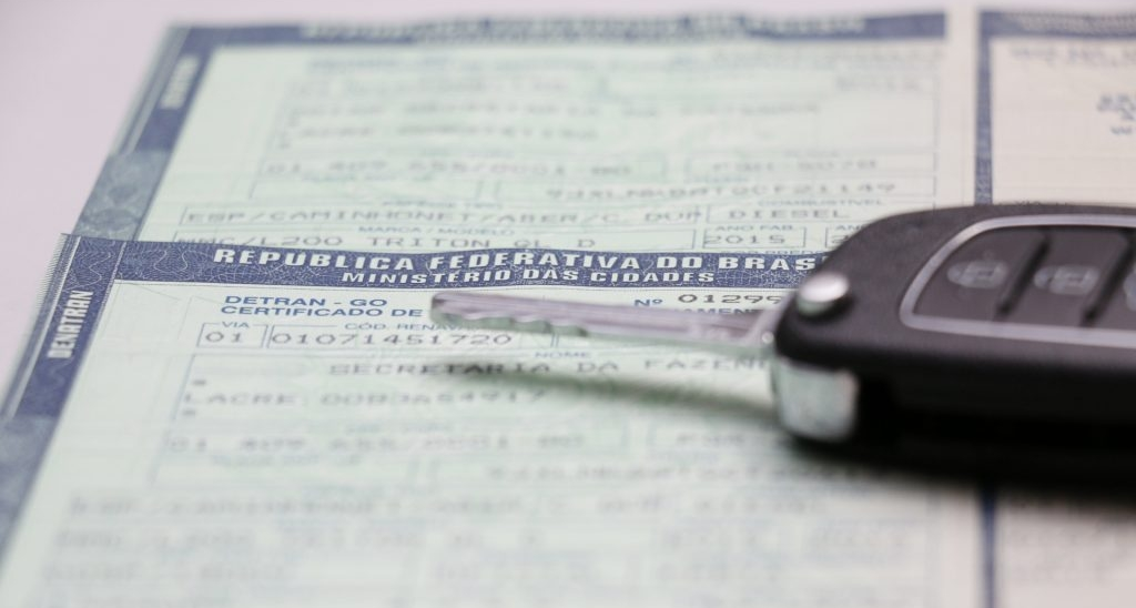 Prazo de pagamento do IPVA de placa com final 9 com desconto de 10% termina nesta sexta-feira (30)