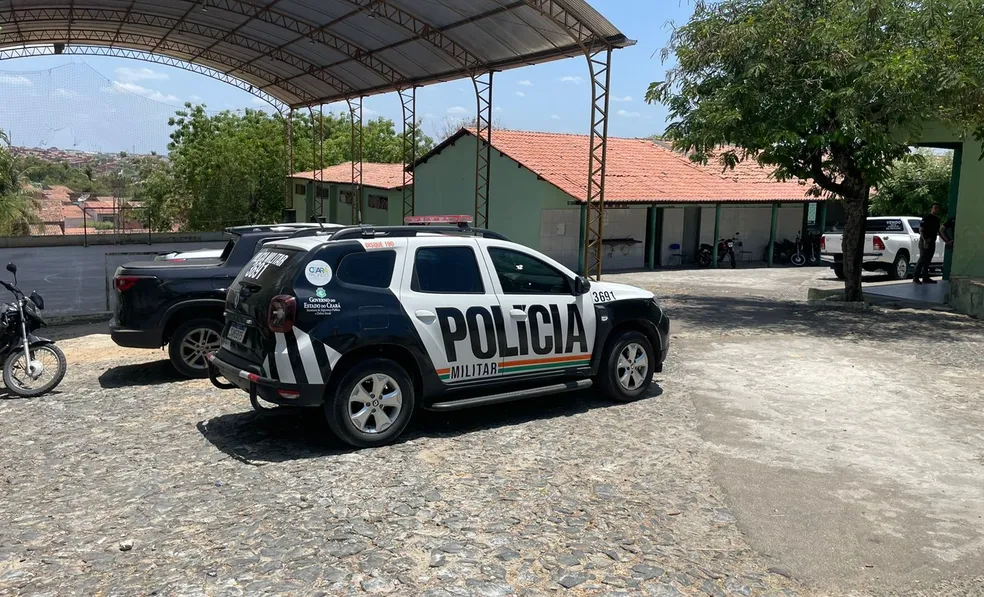 Aluno pega arma de CAC e dispara contra três estudantes em escola pública de Sobral, no Ceará