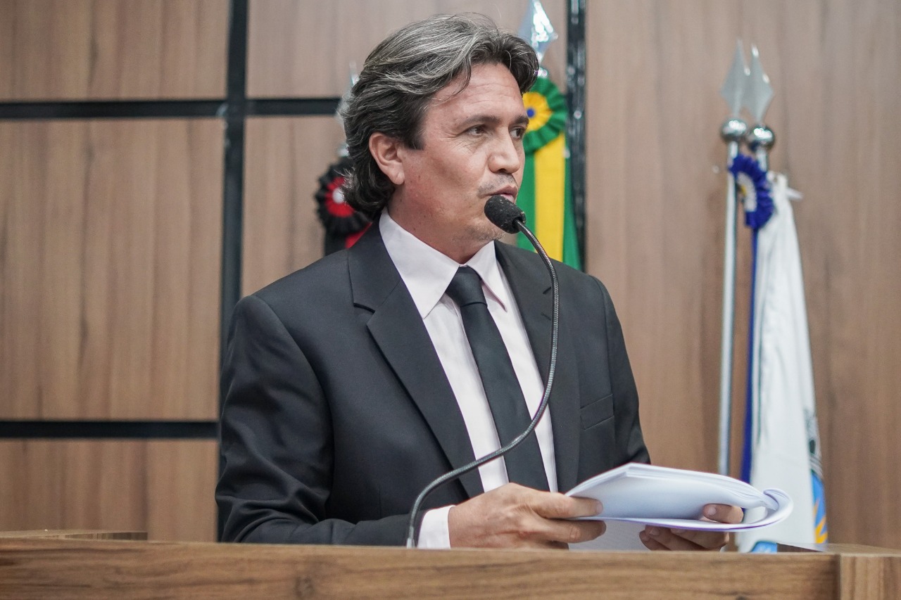 Vereador Rafael da Civil apresenta PL que institui cadastro de comerciantes da Feira da Troca
