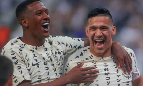 BRASILEIRÃO: Flamengo e Corinthians vencem antes da final da Copa do Brasil