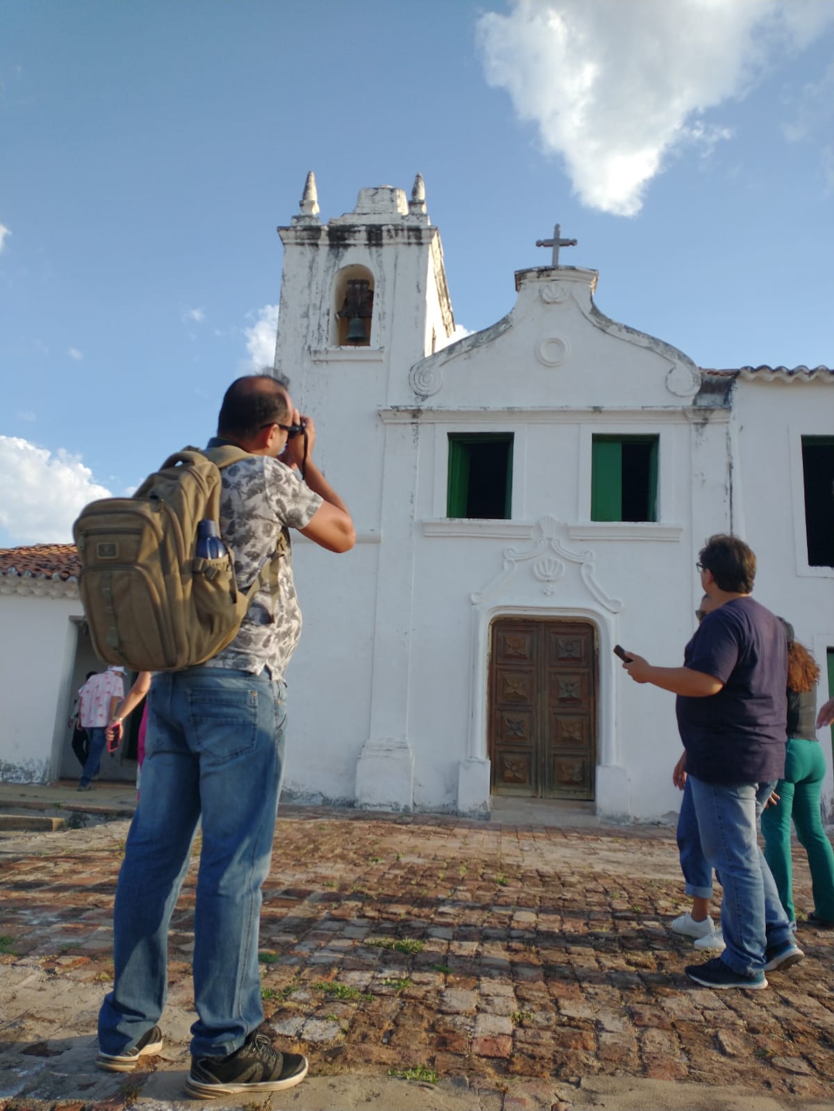 PROJETO DESBRAVANDO O SERTÃO: Instituto Histórico e Geográfico de Patos promove passeio turístico cultural com sócios e Confraria dos Bibliófilos da Paraíba
