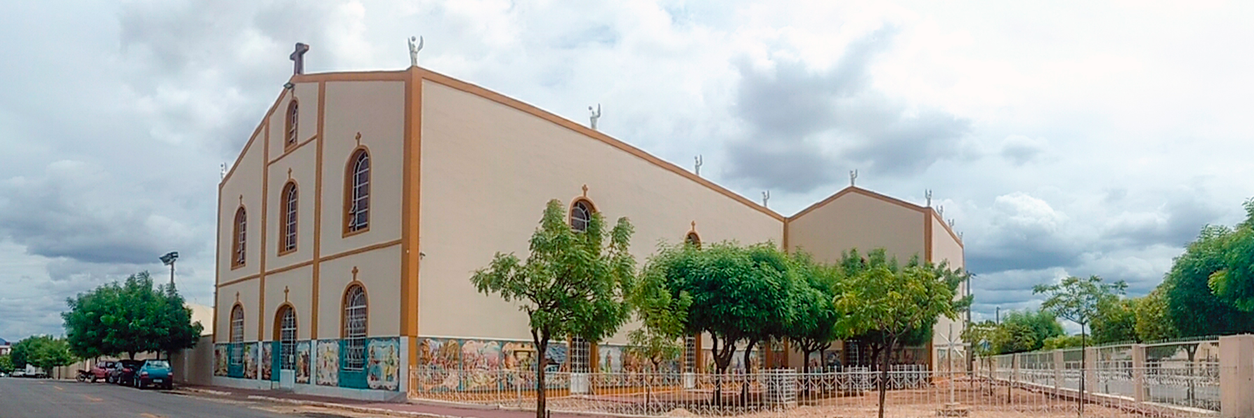 Procissão com imagem de Nossa Senhora de Aparecida acontece logo mais, às 17h, encerrando festa da paróquia de Santo Antônio. Ouça