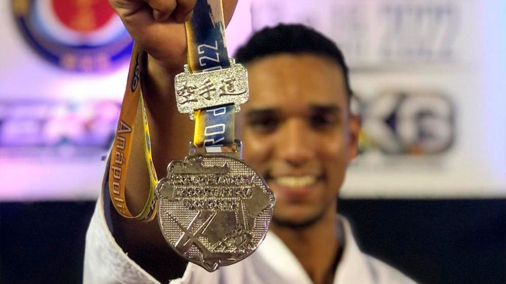 Kaio Gouveia, de Cacimbas se consagra vice-campeão Brasileiro de karatê