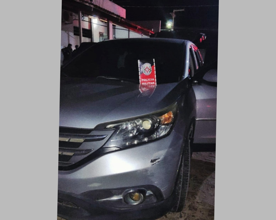 Polícia da Paraíba intervém em assalto a carro-forte ocorrido na divisa com Pernambuco e apreende fuzil, explosivos, munições e carro roubado; Comandante comenta. OUÇA