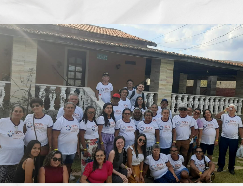 Idosos do Serviço de Convivência participam de um dia de lazer na cidade de Junco do Seridó