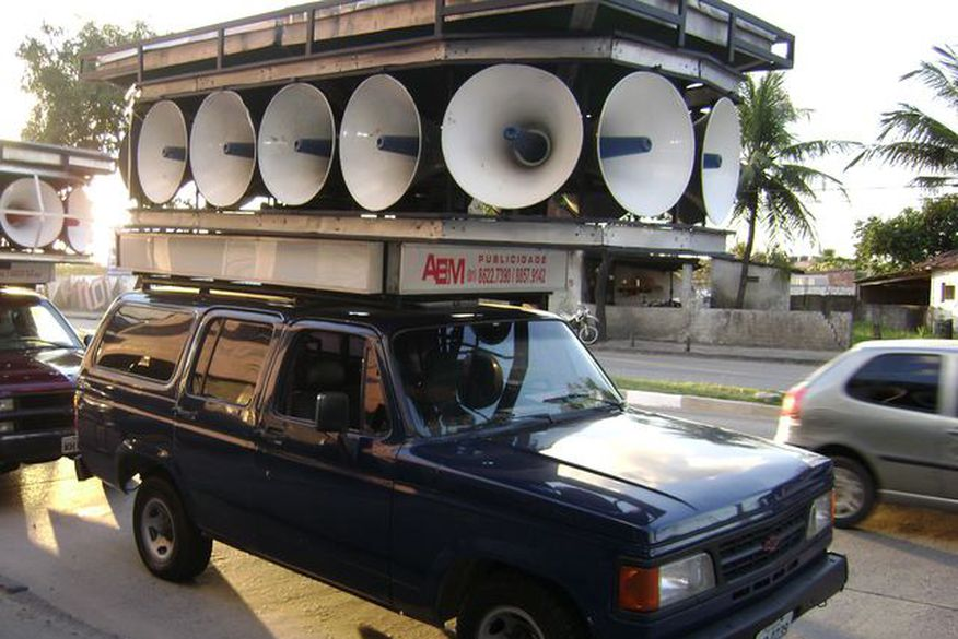 Propaganda eleitoral de rua pode ser realizada até às 22h de hoje (29)