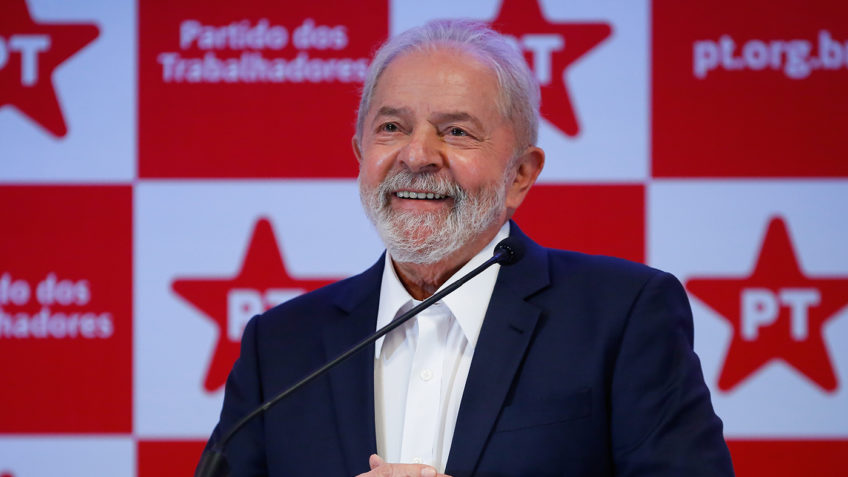 Em disputa acirradíssima, Lula é eleito presidente do Brasil pela terceira vez e volta ao Palácio da Alvorada após 12 anos