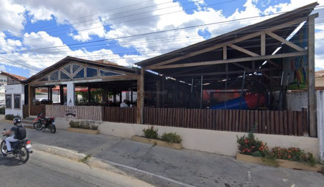 Em vídeo, proprietário anuncia fechamento da Churrascaria Fogo & Brasa, em Patos. Confira