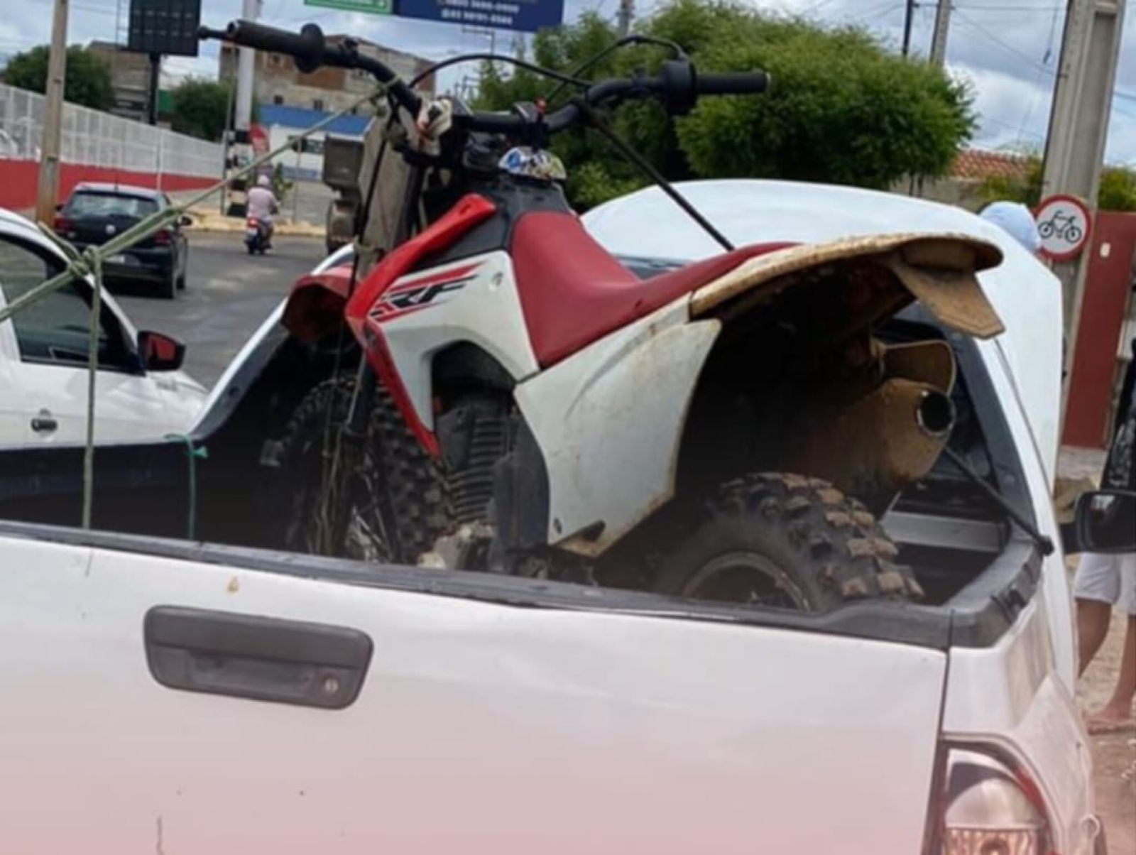 Polícia Militar apreende veículo com sinais identificadores adulterados em Patos-PB