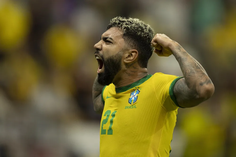 Veja grandes nomes que ficaram de fora da lista final de Tite para o Catar