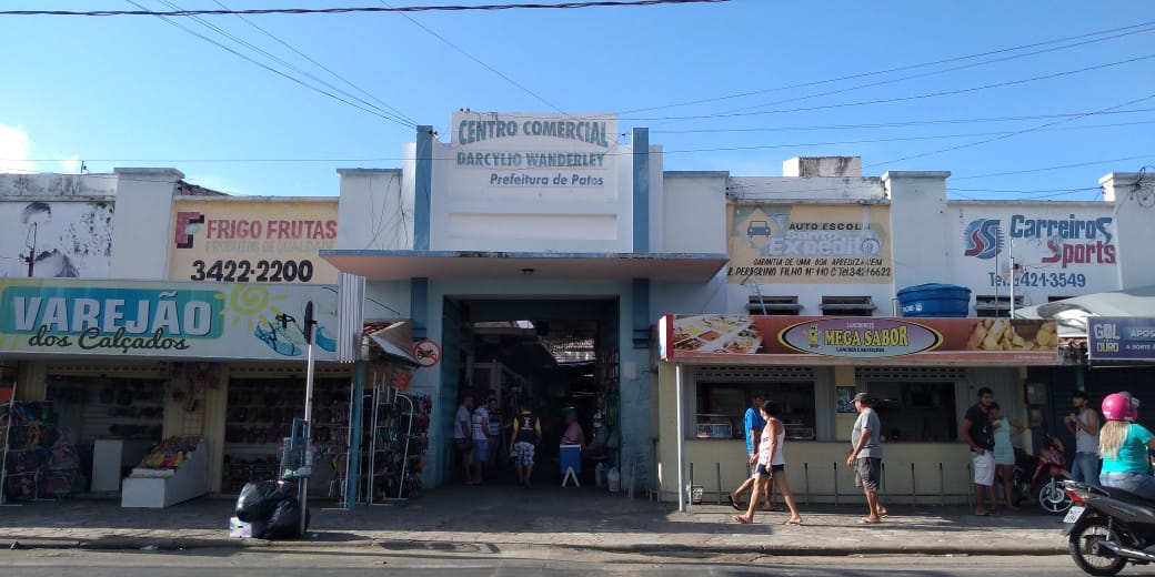 Vereador Josmá Oliveira cobra reforma dos Mercados Públicos; secretário explica e diz que projeto é algo a longo prazo. OUÇA