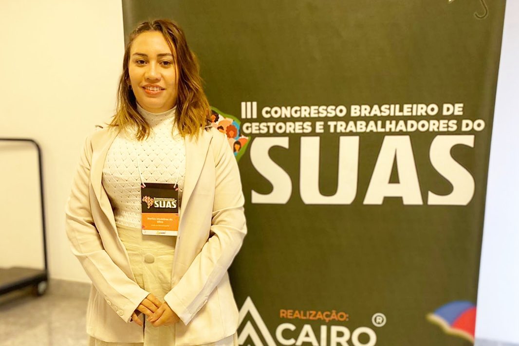 Secretária de Assistência Social de Areia de Baraúnas participa de congresso em Recife-PE