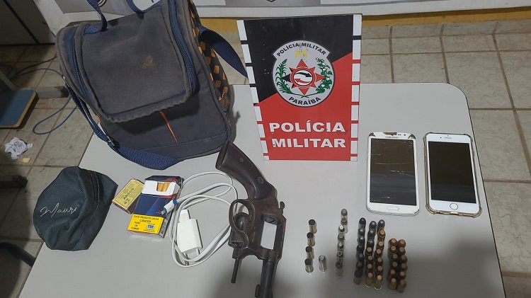 Dupla troca tiros com a PM na zona rural de Catolé do Rocha e um dos suspeitos é atingido e morre