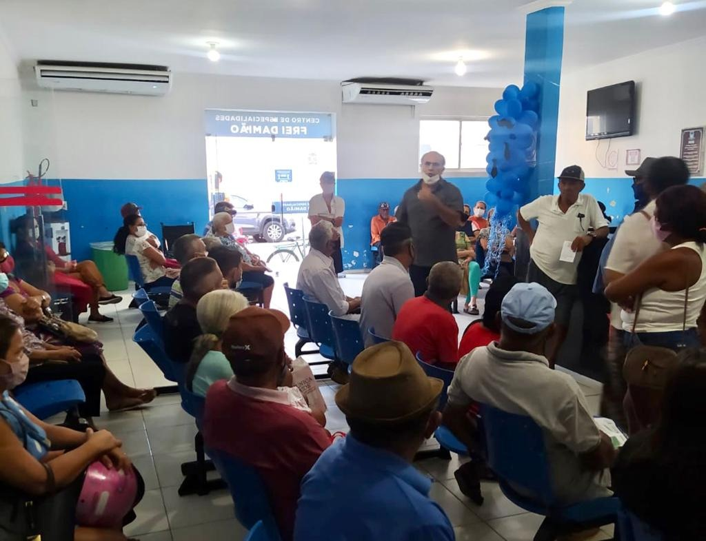 Novembro Azul: Público masculino recebe atendimento com médico urologista no Centro de Especialidades Frei Damião