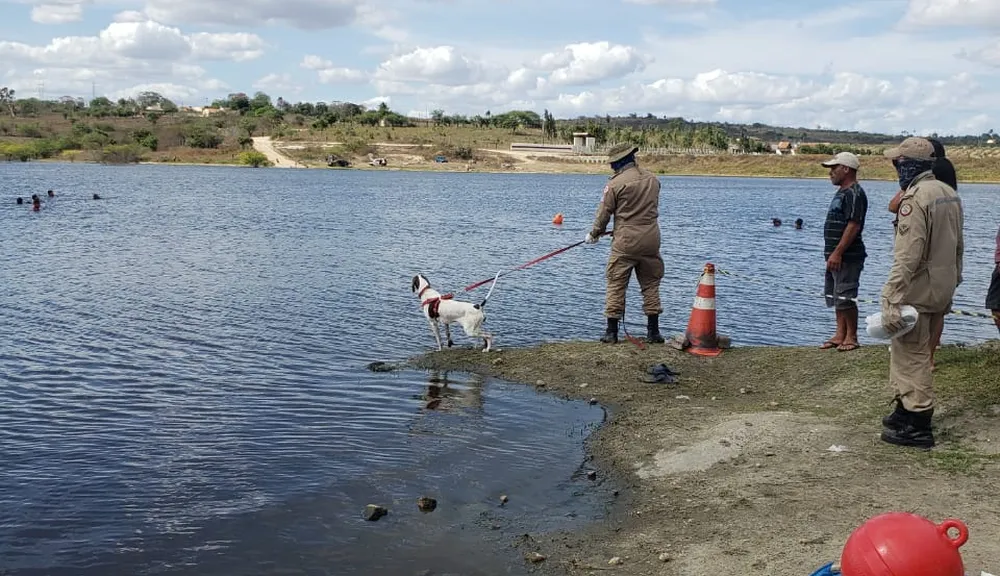 Homem é encontrado morto em açude na cidade de Esperança, PB; suspeita é de afogamento