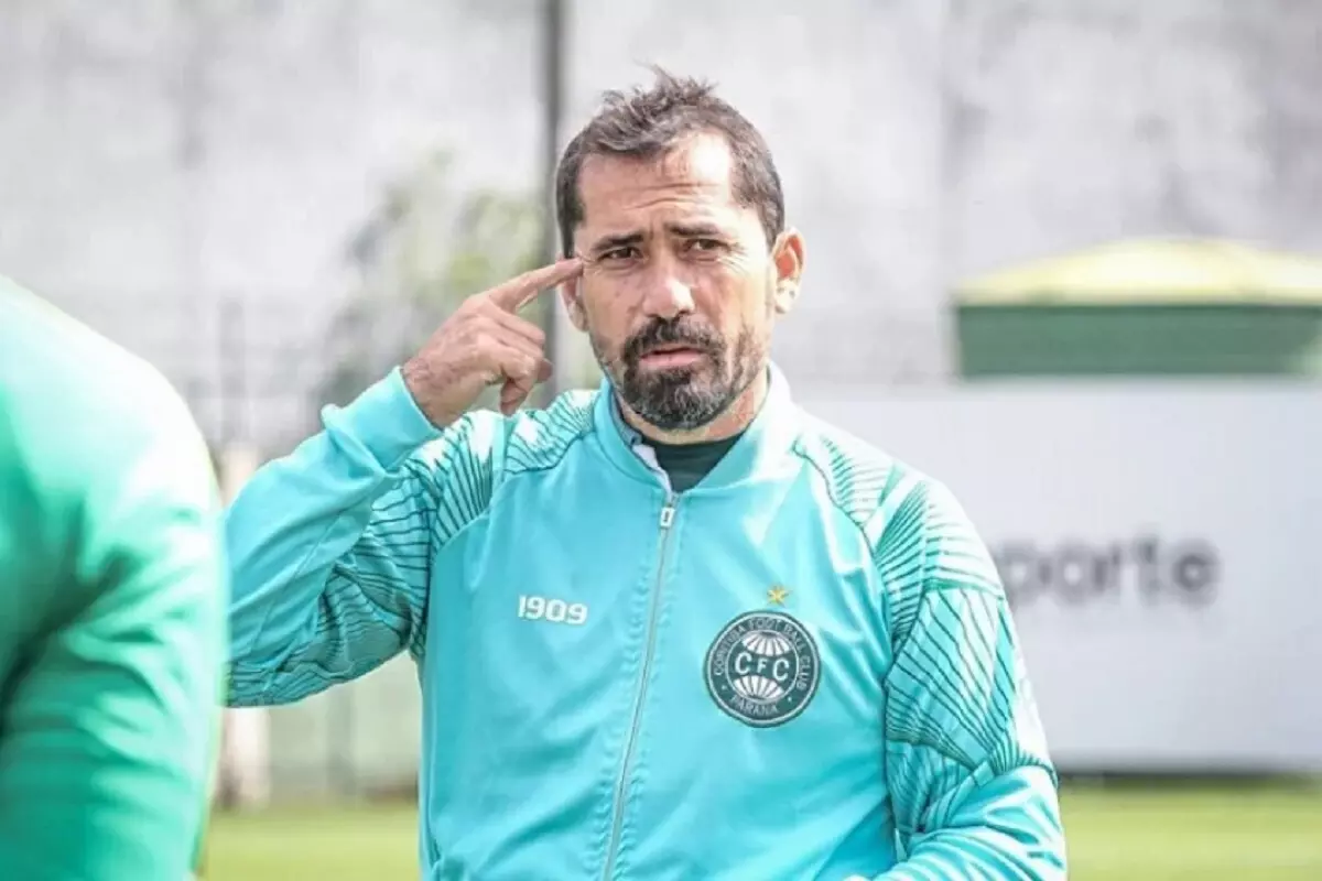 Ex-Coritiba, Gustavo Morínigo é o novo técnico do Ceará para 2023