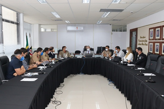 Comissão discute situação das obras em andamento nos estádios paraibanos