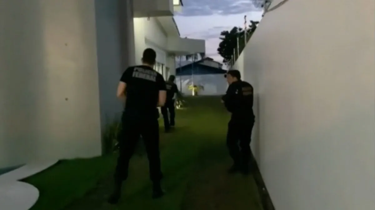 Romero Jucá é alvo de operação da PF em Roraima