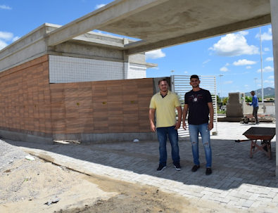 Prefeito em exercício, Chaguinha Lopes, visita obras em andamento no município de São Mamede