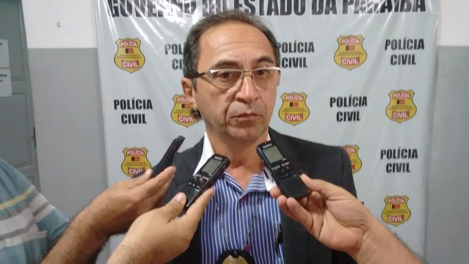 Delegado comenta caso envolvendo jovem esfaqueada em Patos e diz que envolvidas tinham um relacionamento