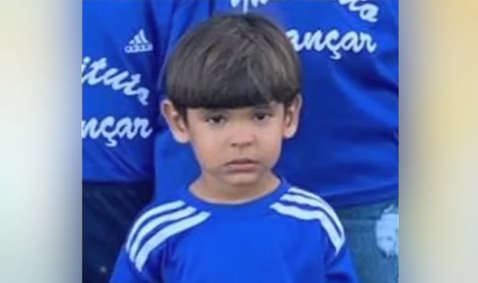 Criança que morreu após cair em cacimba é sepultada sob forte comoção em Sapé-PB