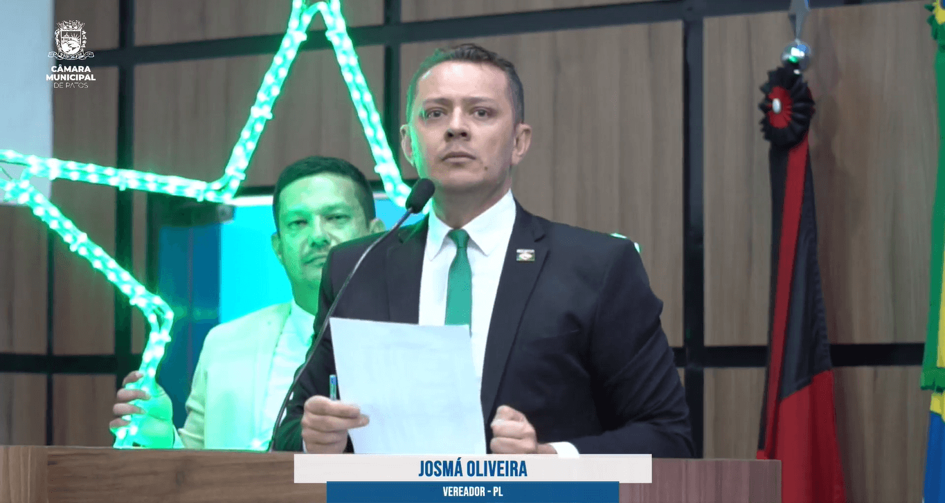 Vereador Josmá Oliveira denuncia superfaturamento de decoração natalina e mostra produto que custa R$ 118 sendo alugado por R$ 750; empresa emite nota e rebate. VÍDEO