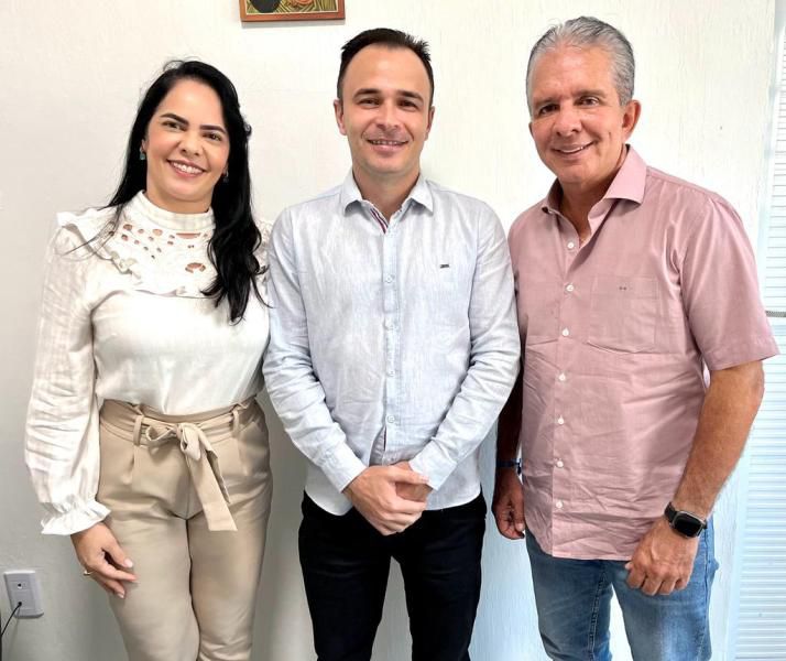 Prefeito Nabor nomeia novo secretário da receita mediante pedido de exoneração de Méryclis D’Medeiros