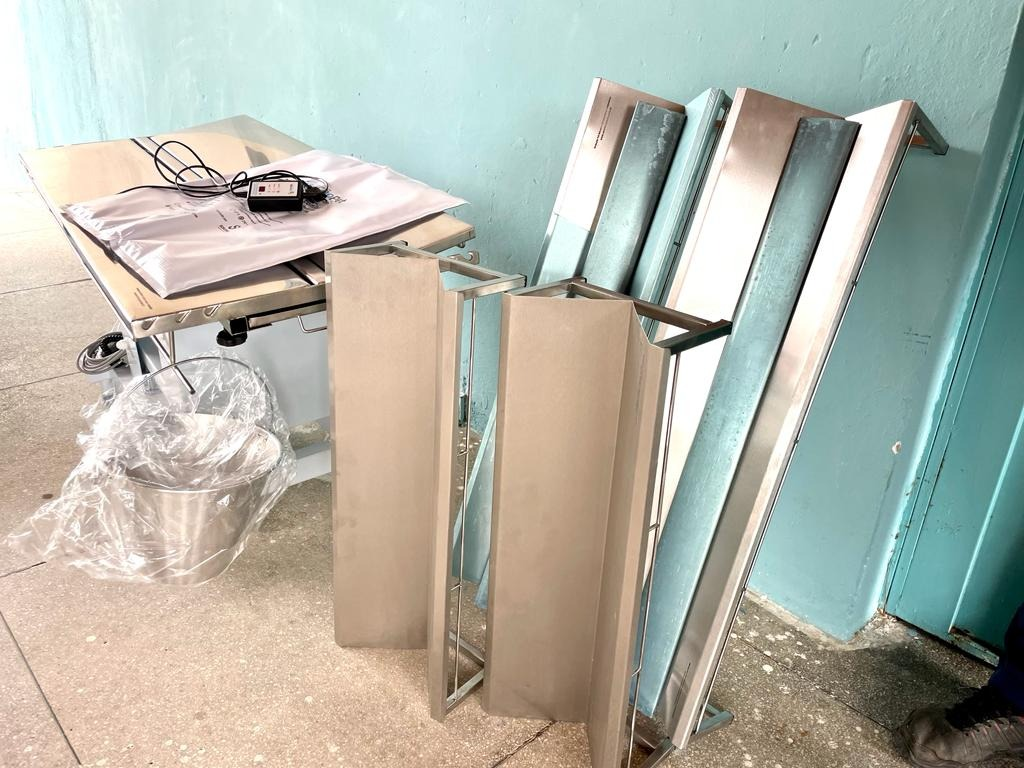 Prefeito Nabor visita Abrigo Municipal de Animais e entrega novos equipamentos para Bloco Cirúrgico