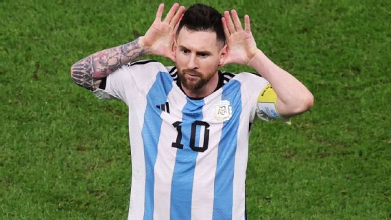 Argentina abre 2 a 0 e vê Holanda buscar empate com 'jogada mágica' de Van Gaal, mas vence nos pênaltis e vai à semi da Copa do Mundo