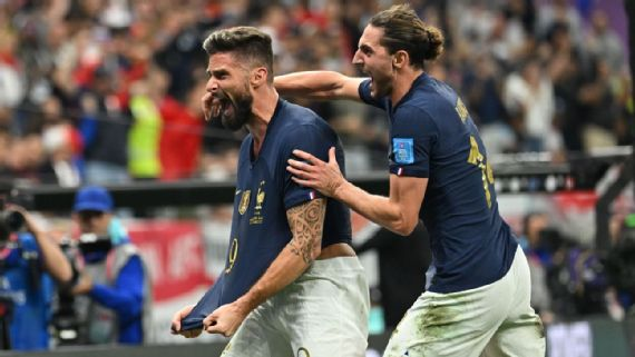Harry Kane isola pênalti, Giroud é fatal, França vence Inglaterra em jogaço e vai à semifinal da Copa