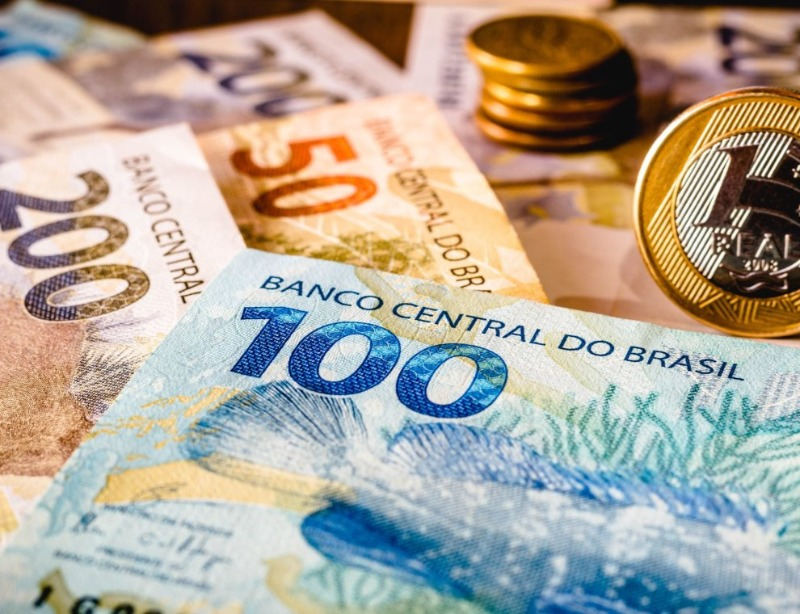 Passagem realiza pagamento da segunda parcela do 13º salário para os servidores efetivos