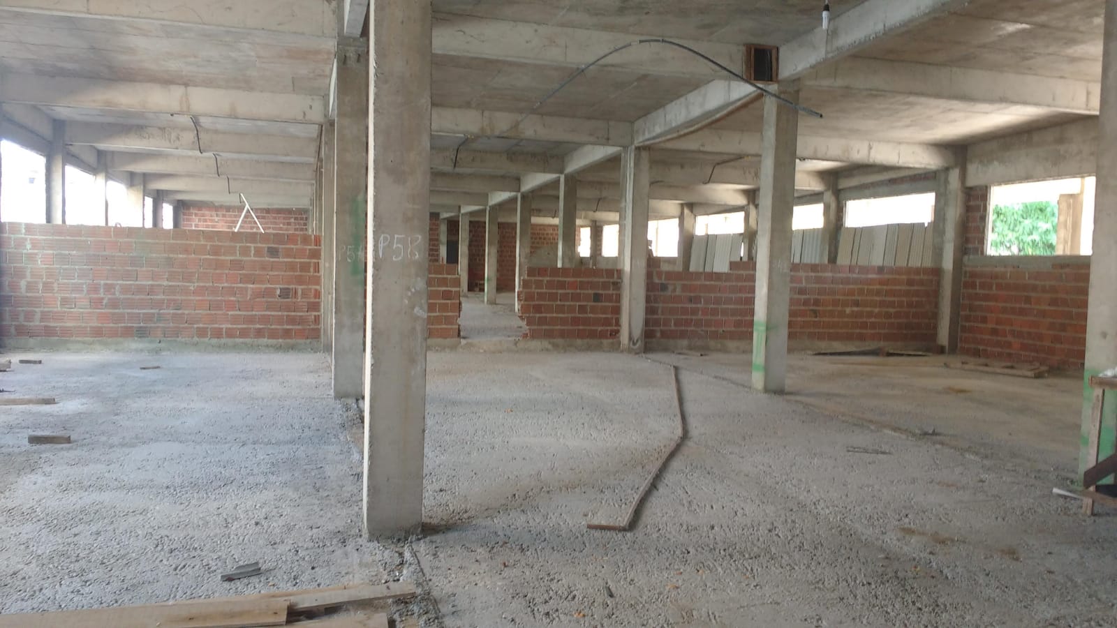 Em Patos: empregos formais na construção civil tiveram redução superior a 38% em 2022, segundo o CAGED