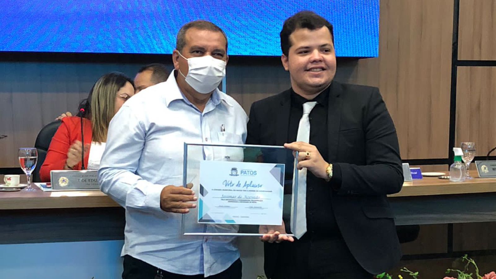 Secretário de Serviços Públicos de Patos, Josimar Barbosa, recebeu Voto de Aplauso da Câmara de Municipal de Patos