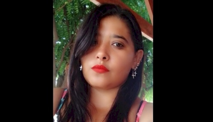 Mulher é morta com golpes de faca-peixeira na noite desta segunda-feira (12), em Conceição; companheiro dela é suspeito do crime