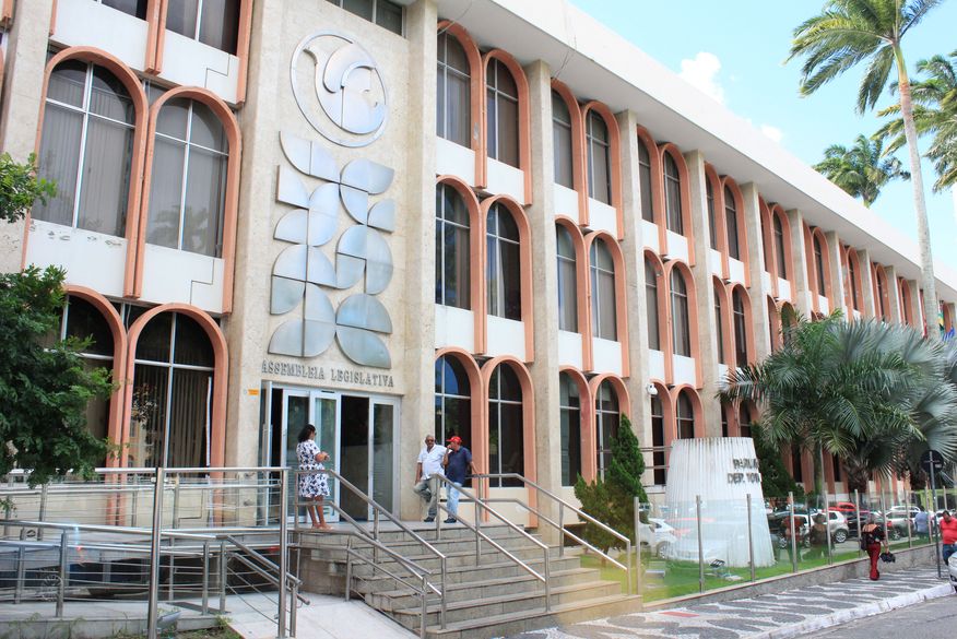 Deputado Adriano Galdino diz que adesão da Drª Paula fortalece projeto do Republicanos, que já conta com 29 apoios