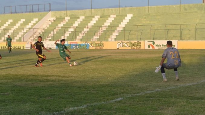 No Marizão, Sousa vence jogo-treino contra equipe de Cajazeiras