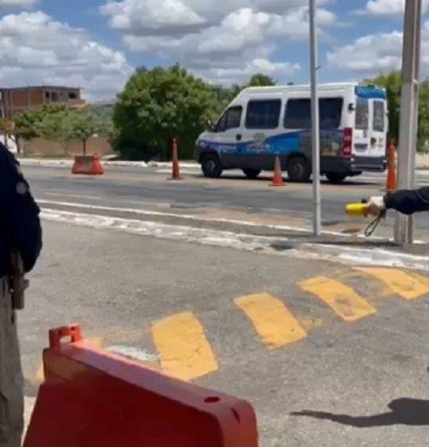 Homem fica gravemente ferido em acidente de moto na BR-427, na região de Pombal