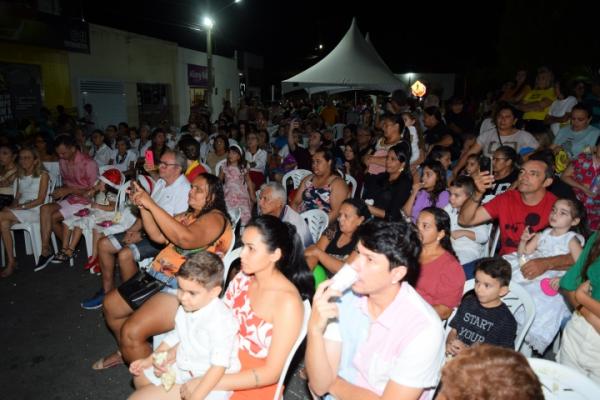 Prefeitura de São Mamede promove Cantata de Natal na Praça da Matriz