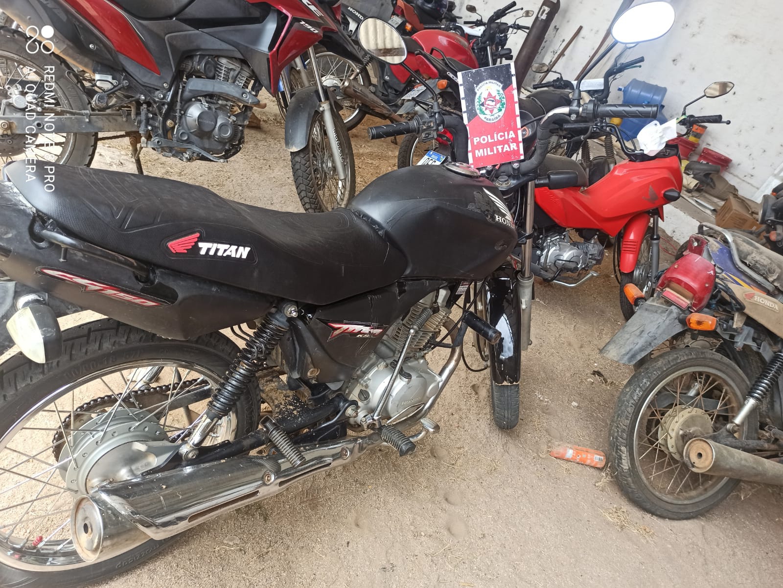 Polícia Militar recupera na cidade de Cacimba de Areia-PB, motocicleta que havia sido roubada há 9 anos em Patos